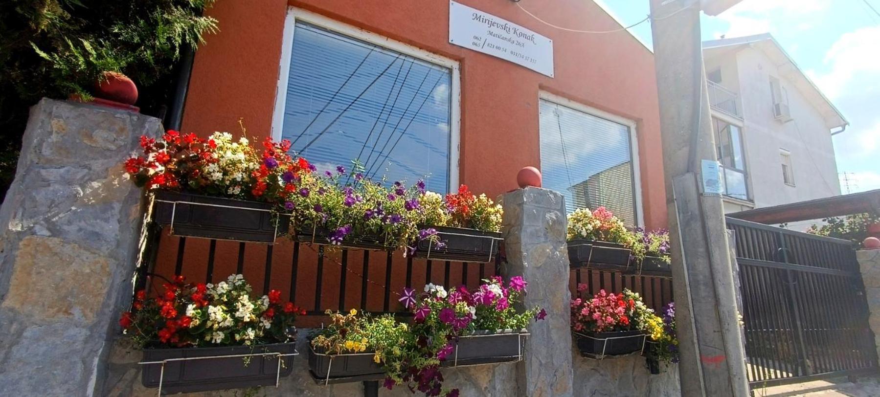 Guest House Mirijevski Konak Belgrád Kültér fotó