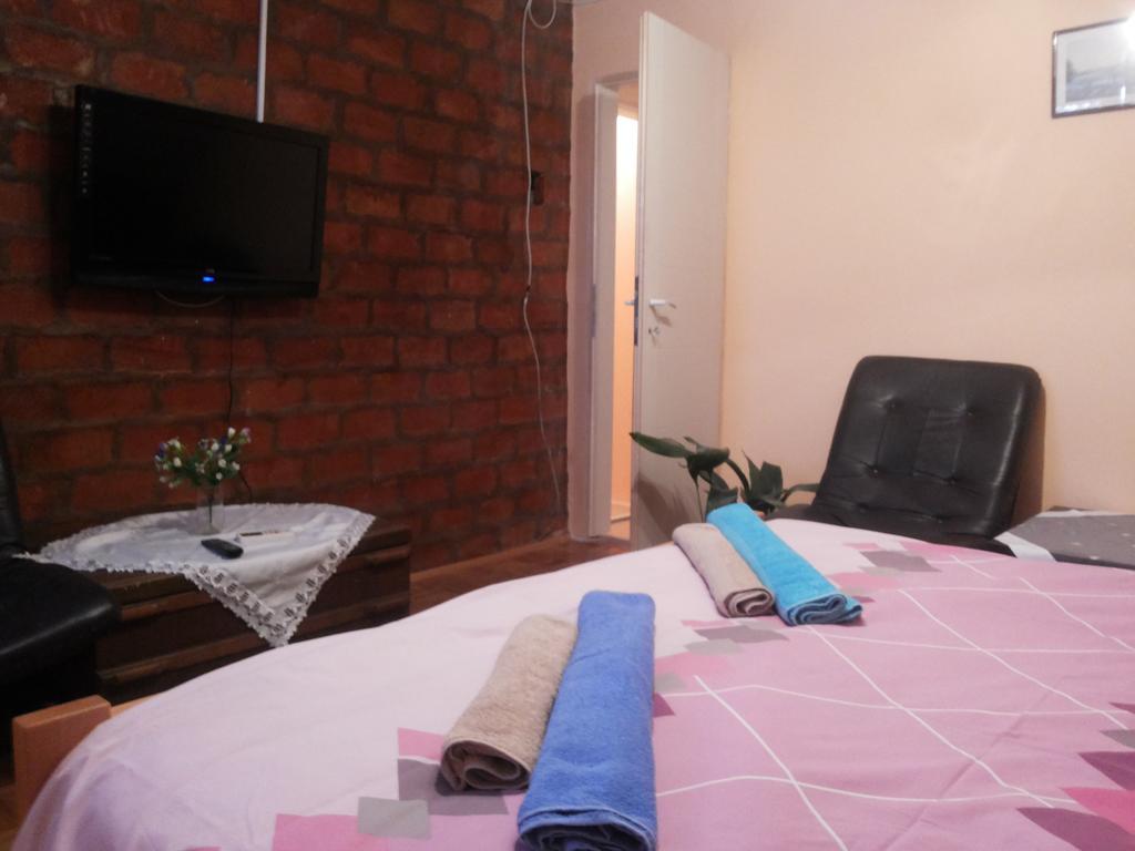 Guest House Mirijevski Konak Belgrád Kültér fotó