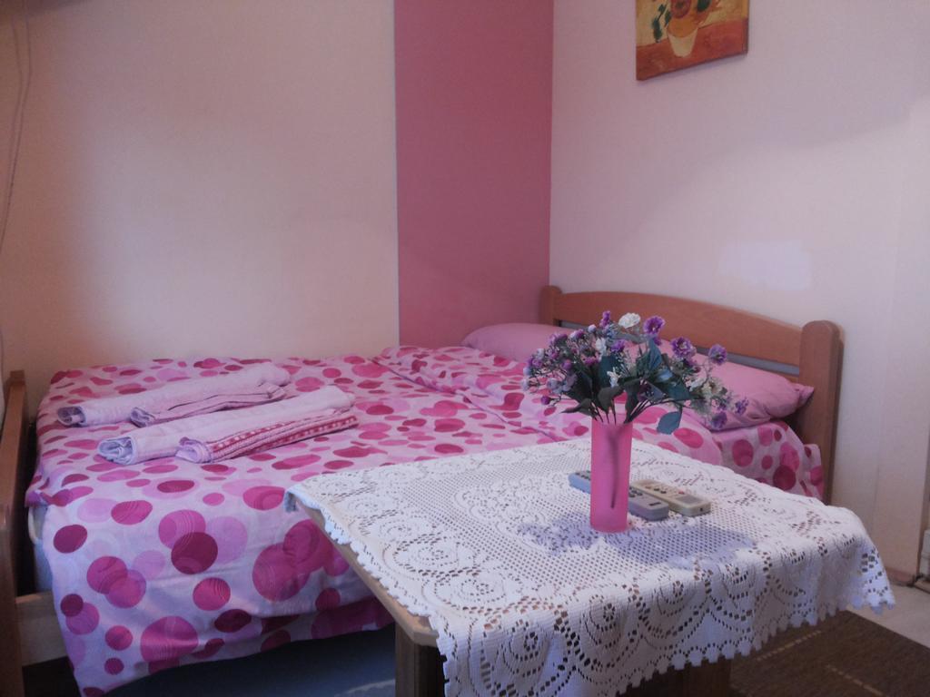 Guest House Mirijevski Konak Belgrád Kültér fotó