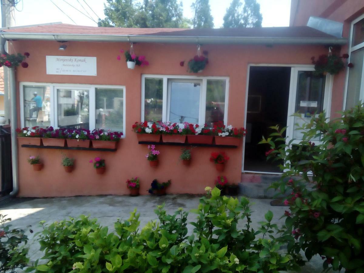 Guest House Mirijevski Konak Belgrád Kültér fotó