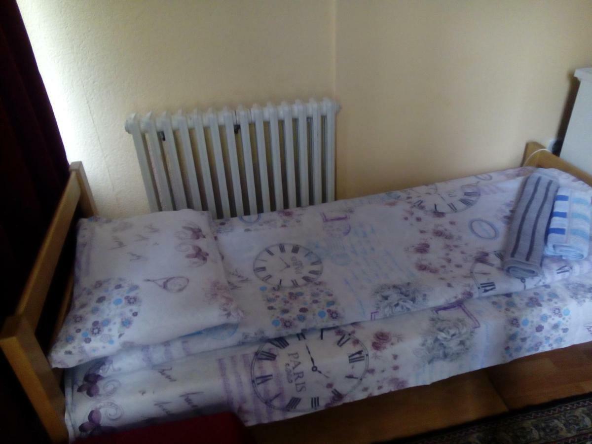 Guest House Mirijevski Konak Belgrád Kültér fotó
