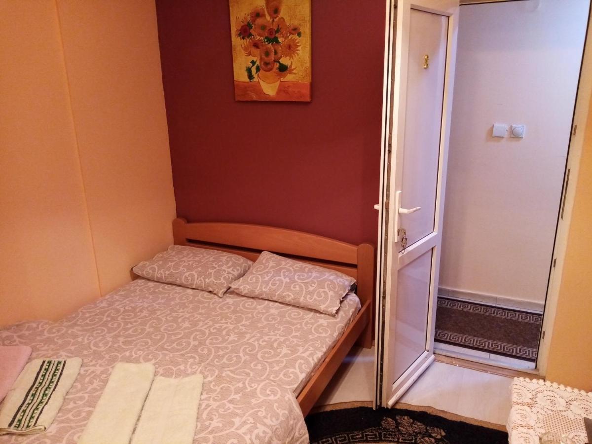 Guest House Mirijevski Konak Belgrád Kültér fotó